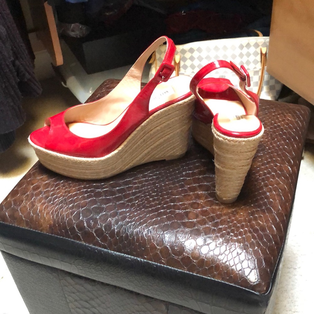 VALENTINO 39